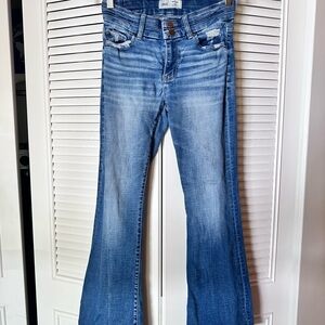 Buckle BKE Payton Blue Flare Women's Jeans